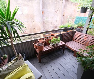 Modernisierte 2-Zimmerwohnung mit Balkon und Einbauküche in ruhiger... - Foto 1