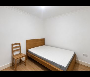 1 Bed Flat, Hare St, SE18 - Photo 6