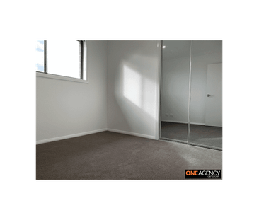 Low Maintenance Inside and Out! - Photo 2