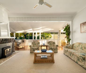 Clareville Beauty Original Waterfront home - Photo 3