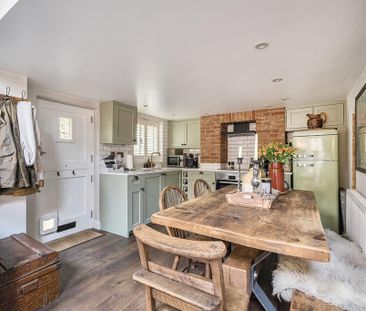 2 bedroom terraced house to rent - Photo 6