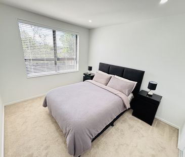 HENDERSON, 3 BEDROOMS - Photo 4