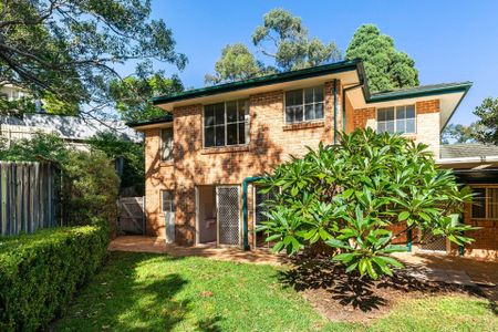 Spacious Double-Storey Duplex Offering Comfort, Quality & Convenience - Photo 5