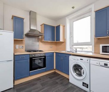 2 bedroom flat to rent - Photo 6