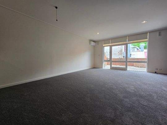 14/53 Pelham Street, Carlton VIC 3053 - Photo 1