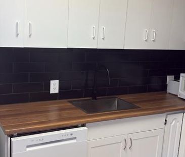 Appartement 3 1/2 complètement meublé et équipé - Photo 1