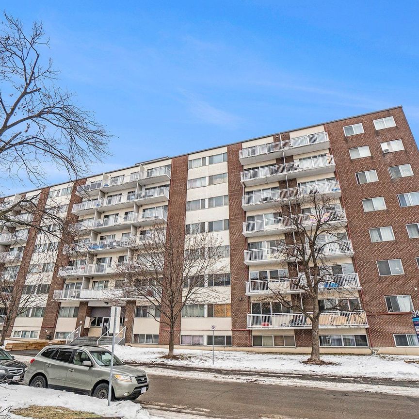 For Lease - 1435 Morisset Avenue Unit# 407, Carlington - Central Park, Ontario - Photo 1
