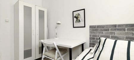 Calle de las Fuentes, Madrid, Community of Madrid 28013 - Photo 5