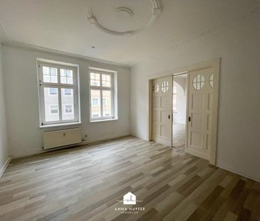 Geräumige 5-Raum-Altbauwohnung im Zentrum - Photo 4