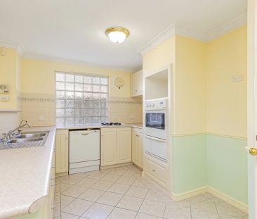 Stroll to the River - Photo 3