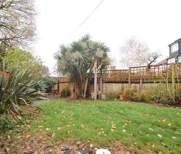 Moordown, London, SE18 - Photo 4