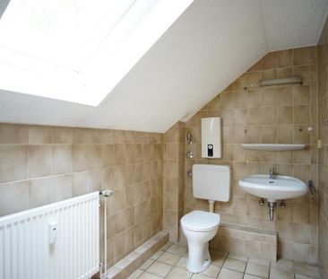 ERSTBEZUG nach Sanierung + Einzug ab 01.03.2026 möglich! - Photo 3