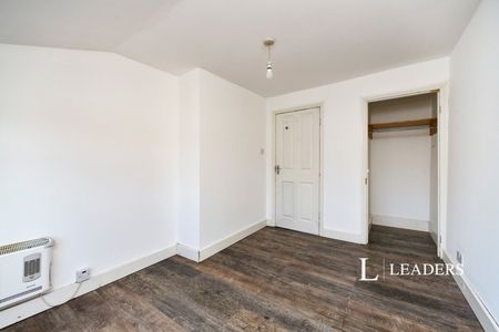 2 bedroom apartment to rent Brunswick Road, Hove, East Sussex, BN3 - Photo 3