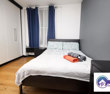 3 Bedroom Flat To Rent - Photo 4