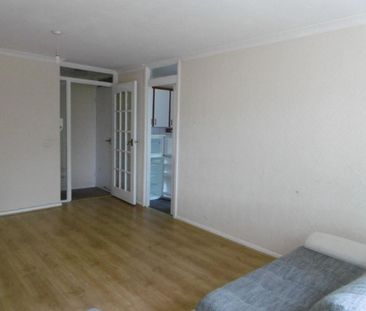 2 bedroom duplex to rent - Photo 3