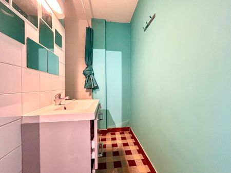 Location Appartement 3 pièces 53m² GRENOBLE 38100 - Photo 2