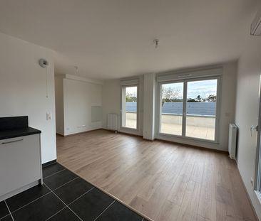 Location Appartement 2 pièces 47m² - Photo 3