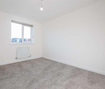 Acklam Gardens, Middlesbrough, TS5 - Photo 2