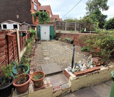 3 bedroom terraced house to rent - Photo 5