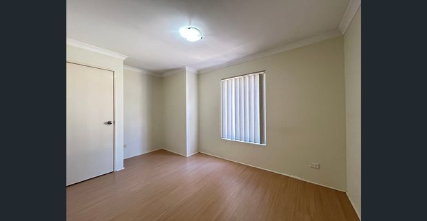 CLOSE TO SCHOOLS, SHOPS AND TRANSPORT - Photo 1