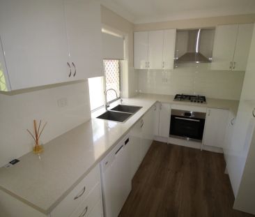 FULLY REFURBISHED, GREAT VALUE RENTAL! - Photo 3