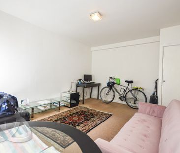 Abbey Road, London, NW8 9DN - Photo 2