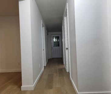 Appartement 5 1/2 à louer - Photo 1