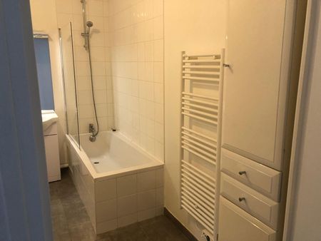 Location Appartement 2 pièces 50m² - Photo 3