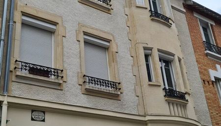 Appartement 3 pièces 35m2 REIMS 596 euros - Photo 3