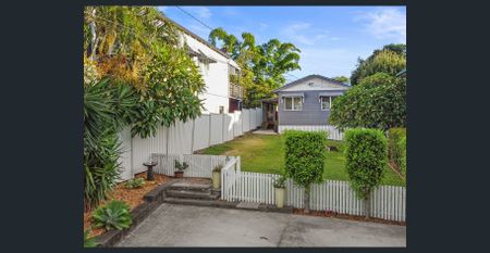 2 BEDROOM BRILLIANT COTTAGE IN CAMP HILL! - Photo 5