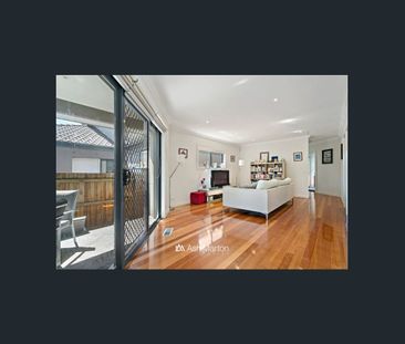 Bayside Beauty! - Photo 3