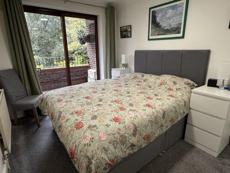 2 bedroom apartment to rent - Photo 3