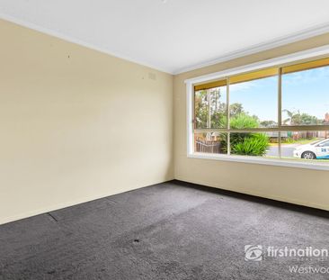 Take a Walk on the Southside!! - Photo 6