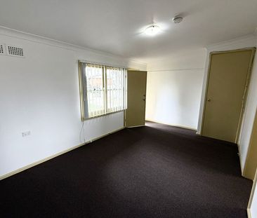 Studio Apartment - Photo 2