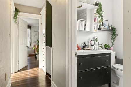 For Lease - 224 Balmoral Avenue, Hamilton, Ontario - Photo 4