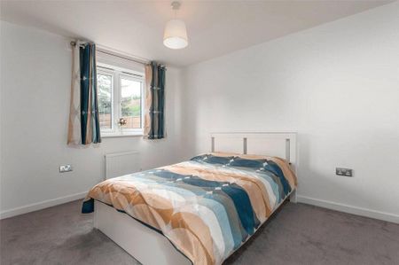 2 bedroom semi-detached house to rent - Photo 5