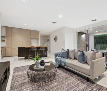 Resort-Style Luxury & Effortless Entertaining - Photo 3