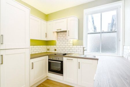 2 bedroom apartment to rent - Photo 3