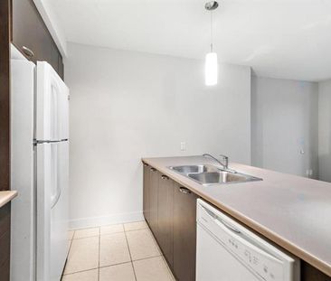 639 Rue Robert Élie - Photo 4