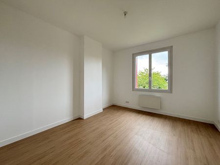 RUE DE METZ, Beau T3 entièrement refait à neuf avec cuisine équipée ! - Photo 2