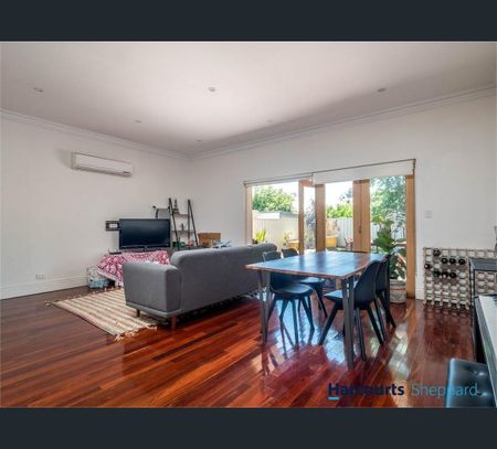32 Pulsford Road, Prospect, SA 5082 - Photo 2