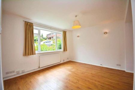 Piggotts End, Amersham, HP7 - Photo 2