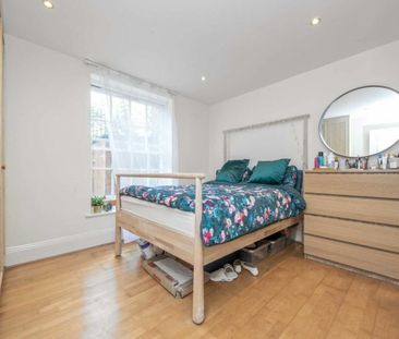 Royal Drive, N11, London - Photo 4