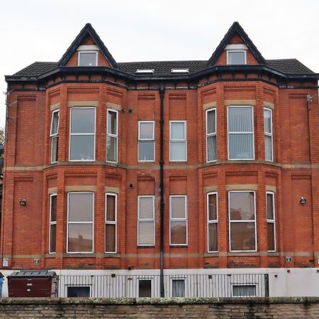 1 Bed Flat, Dickenson Road, M13 - Photo 4