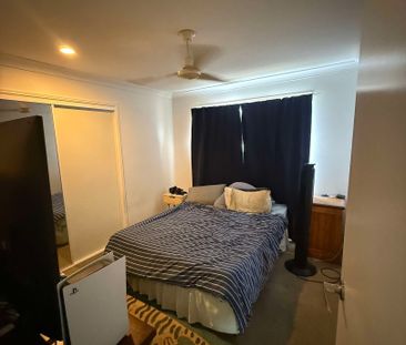 52 Breeze Drive, Bargara QLD 4670 - House For Rent - $650 | Domain - Photo 1