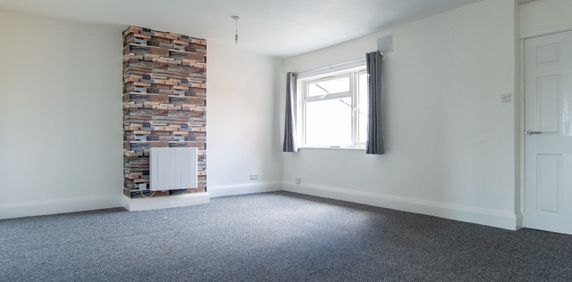 2 Bedroom Apartment For Rent - Photo 2