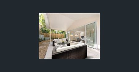 Contemporary & Super Spacious - Ducted Air-con - Double Garage - Extensive Under Cover Alfresco - Bluechip Central Location - Photo 4