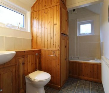 1 bedroom detached house to rent - Photo 6