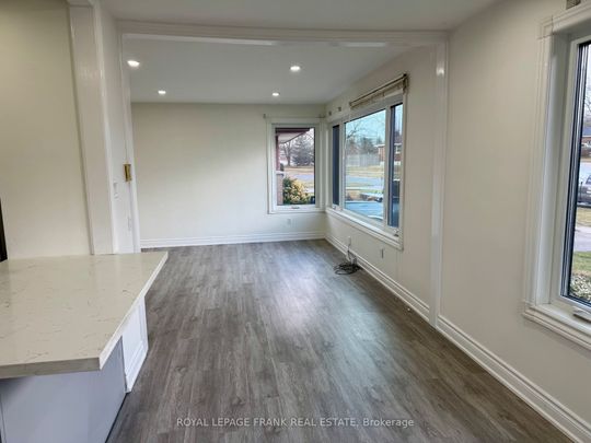 For Lease - 181 Southlawn Avenue Unit# Main, Oshawa, Ontario - Photo 1