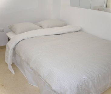 Luxury Flat for rent in Marbella Del Este, Spain - Photo 5